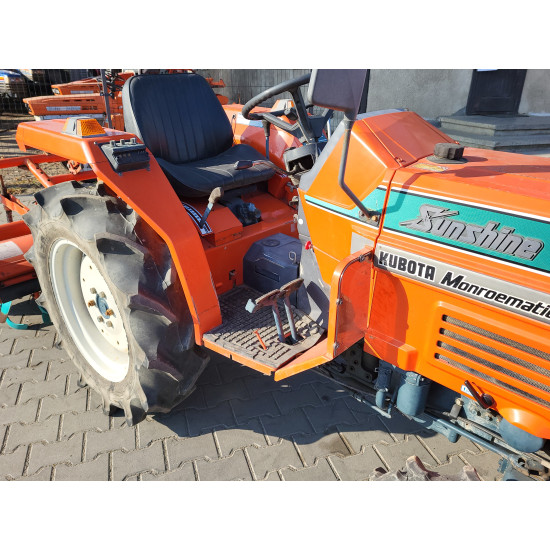 Міні-трактор Kubota ZL1-205 - Зображення 10
