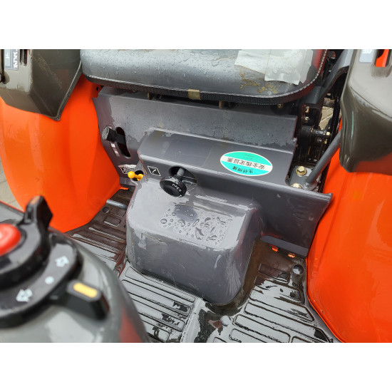 Міні-трактор Hitachi CTX20 (Kubota GB200) - Зображення 11