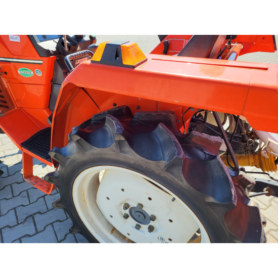 Міні-трактор Kubota L1-195 - Зображення 18