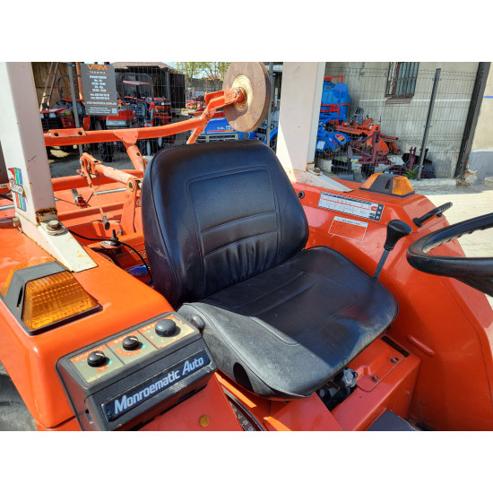 Міні-трактор Kubota L1-255 - Зображення 6