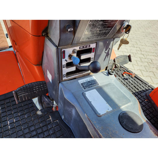 Міні-трактор Kubota L1-255 - Зображення 8