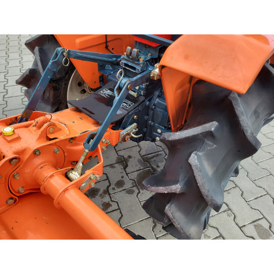 Міні-трактор Kubota B1402 - Зображення 7