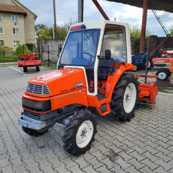 Міні-трактор Kubota X-20 Saturn
