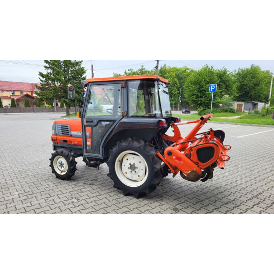 Міні-трактор Kubota GL-220 CAB - Зображення 5