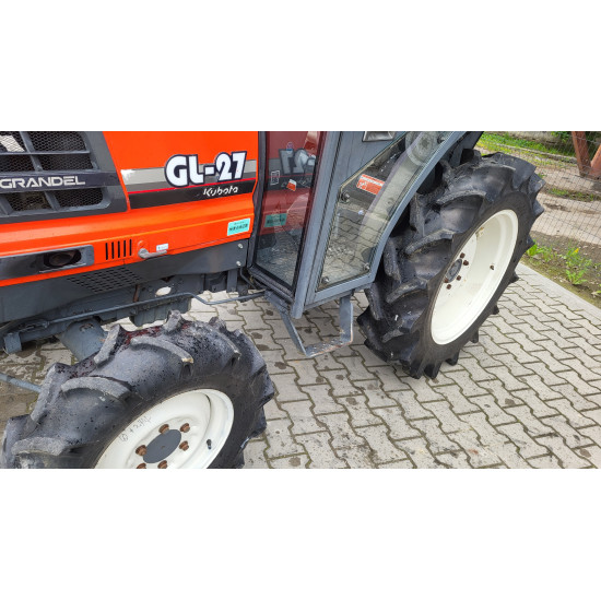 Міні-трактор Kubota GL-27 CAB - Зображення 7