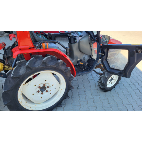 Міні-трактор Yanmar F-210 CAB - Зображення 11