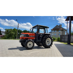 Міні-трактор Kubota GL-32 CAB з грунтофрезою