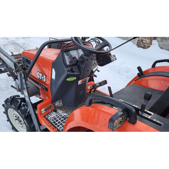 Міні-трактор Kubota GT-3 з фронтальним навантажувачем - Зображення 6