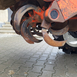 Міні-трактор Kubota X-20 Saturn Front Loader