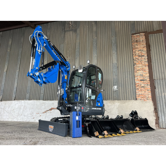 Міні-екскаватор Rippa R32 PRO CAB + комплект 4 ковші, швидкоз'єм, прижим та Ripper - Зображення 1