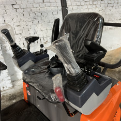 Міні-екскаватор LeiTe LT1012S + 2 ковші та Ripper