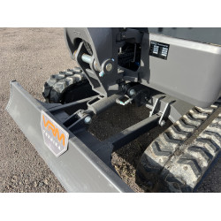 Міні-екскаватор LeiTe LT1020 CAB