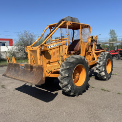 Лісозаготівельний трактор IWAFUJI T-30