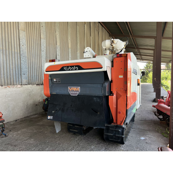 Гусеничний зернозбиральний комбайн Kubota ARN327 - Зображення 6