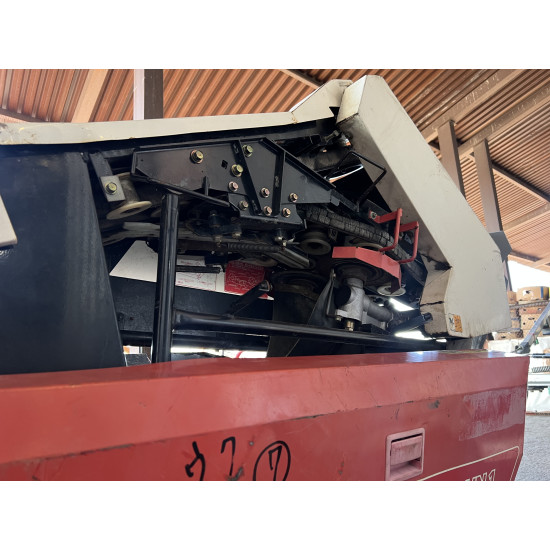 Гусеничний моркв'яно-часниково збиральний комбайн Yanmar HN1 - Зображення 7