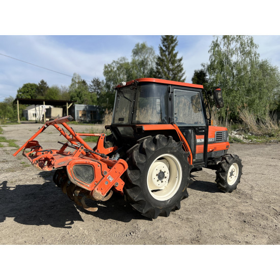 Міні-трактор Kubota GL-320 CAB - Зображення 12