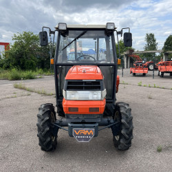 Міні-трактор Kubota GL-25 CAB