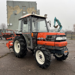 Міні-трактор Kubota GL-33 Hi-Speed CAB