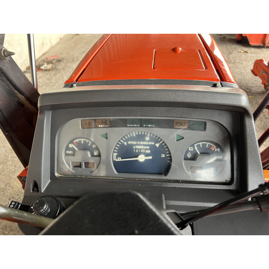 Міні-трактор Kubota GL200 Front Loader - Зображення 6