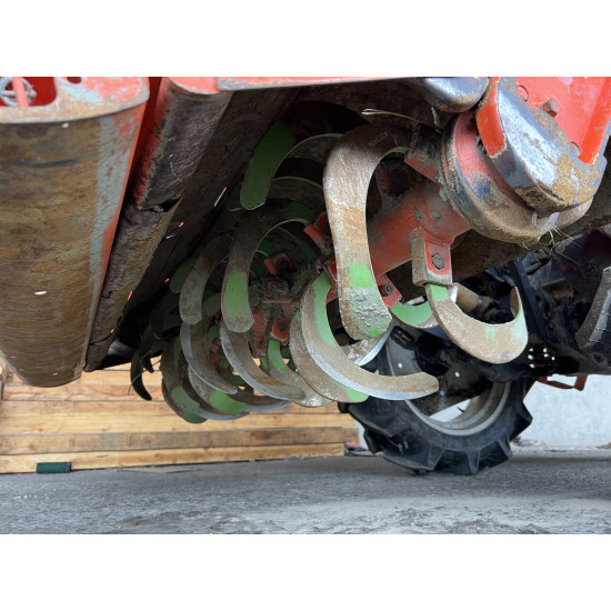 Міні-трактор Kubota GL200 Front Loader - Зображення 10