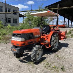 Міні-трактор Kubota GL220