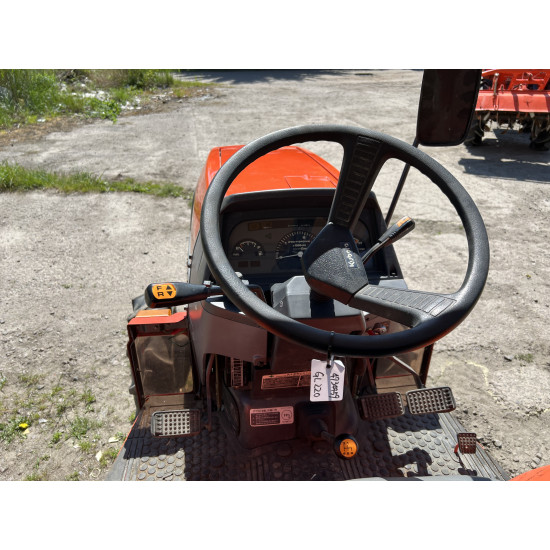 Міні-трактор Kubota GL220 - Зображення 4