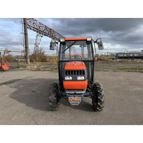 Міні-трактор Kubota GL260 CAB - Зображення 2