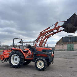 Міні-трактор Kubota GL260 Front Loader