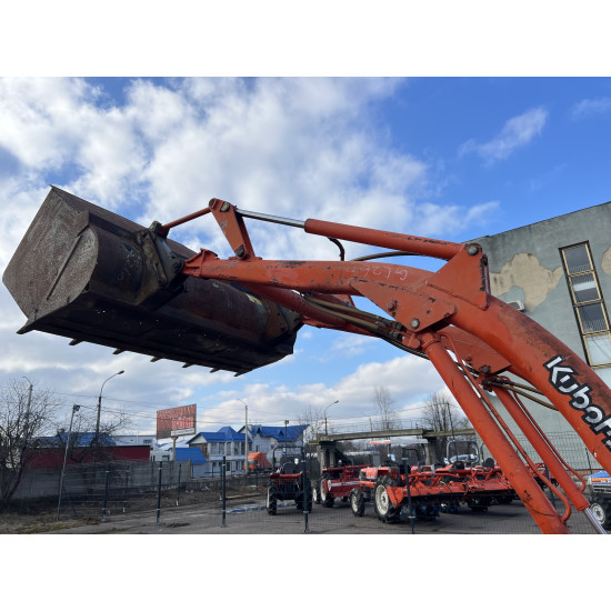 Міні-трактор Kubota GL260 Front Loader - Зображення 7