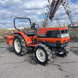 Міні-трактор Kubota GL260