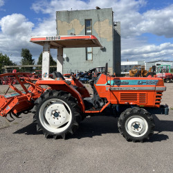 Міні-трактор Kubota L1-185