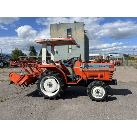 Міні-трактор Kubota L1-185 - Зображення 1