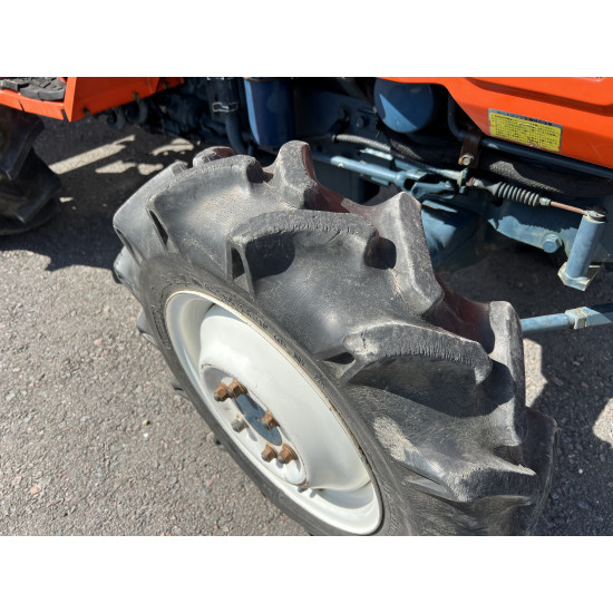 Міні-трактор Kubota L1-185 - Зображення 3