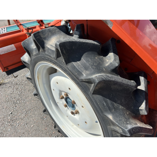 Міні-трактор Kubota L1-185 - Зображення 4