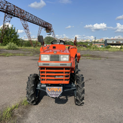Міні-трактор Kubota ZL1-185