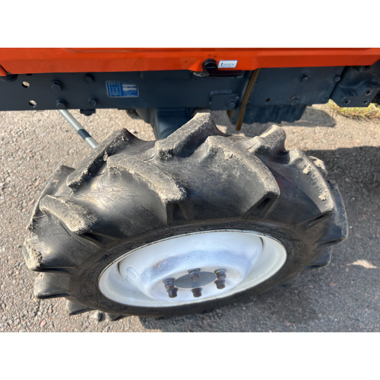 Міні-трактор Kubota ZL1-185 - Зображення 3