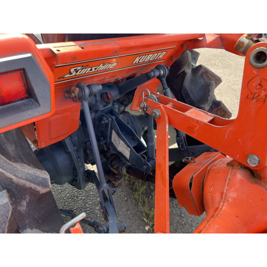 Міні-трактор Kubota ZL1-185 - Зображення 9