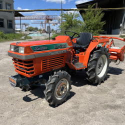 Міні-трактор Kubota L1-205