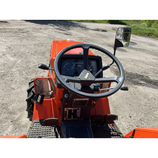 Міні-трактор Kubota L1-205 - Зображення 4