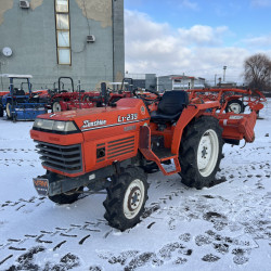 Міні-трактор Kubota L1-235