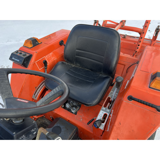 Міні-трактор Kubota L1-235 - Зображення 5