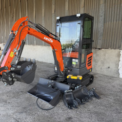 Міні-екскаватор LeiTe LT1018 CAB + швидкоз'єм, ковші 200 мм, 380 мм, 600 мм, 800 мм гідравлічний планувальний, гідро прижим, Ripper