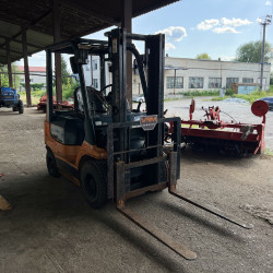 Навантажувач Toyota 7FG15