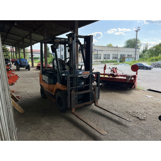 Навантажувач Toyota 7FG15 - Зображення 2