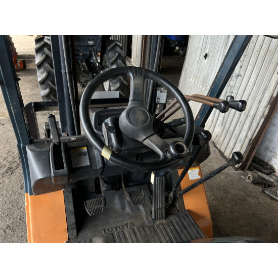 Навантажувач Toyota 7FG15 - Зображення 5