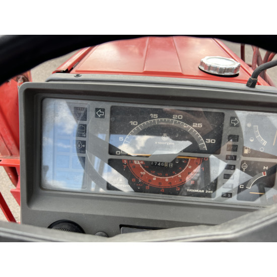 Міні-трактор Yanmar FX265 Front Loader - Зображення 7