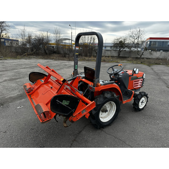 Міні-трактор Hitachi CXT147 (Kubota GB140) - Зображення 10