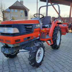 Міні-трактор Kubota GL221