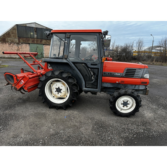 Міні-трактор Kubota GL260 CAB - Зображення 2