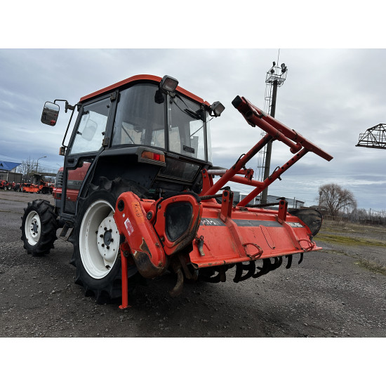 Міні-трактор Kubota GL260 CAB - Зображення 4